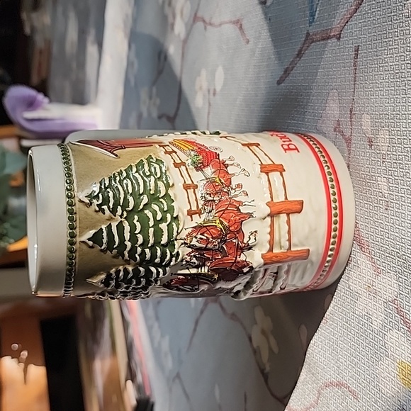1984 Budweiser holiday stein - Picture 2 of 6